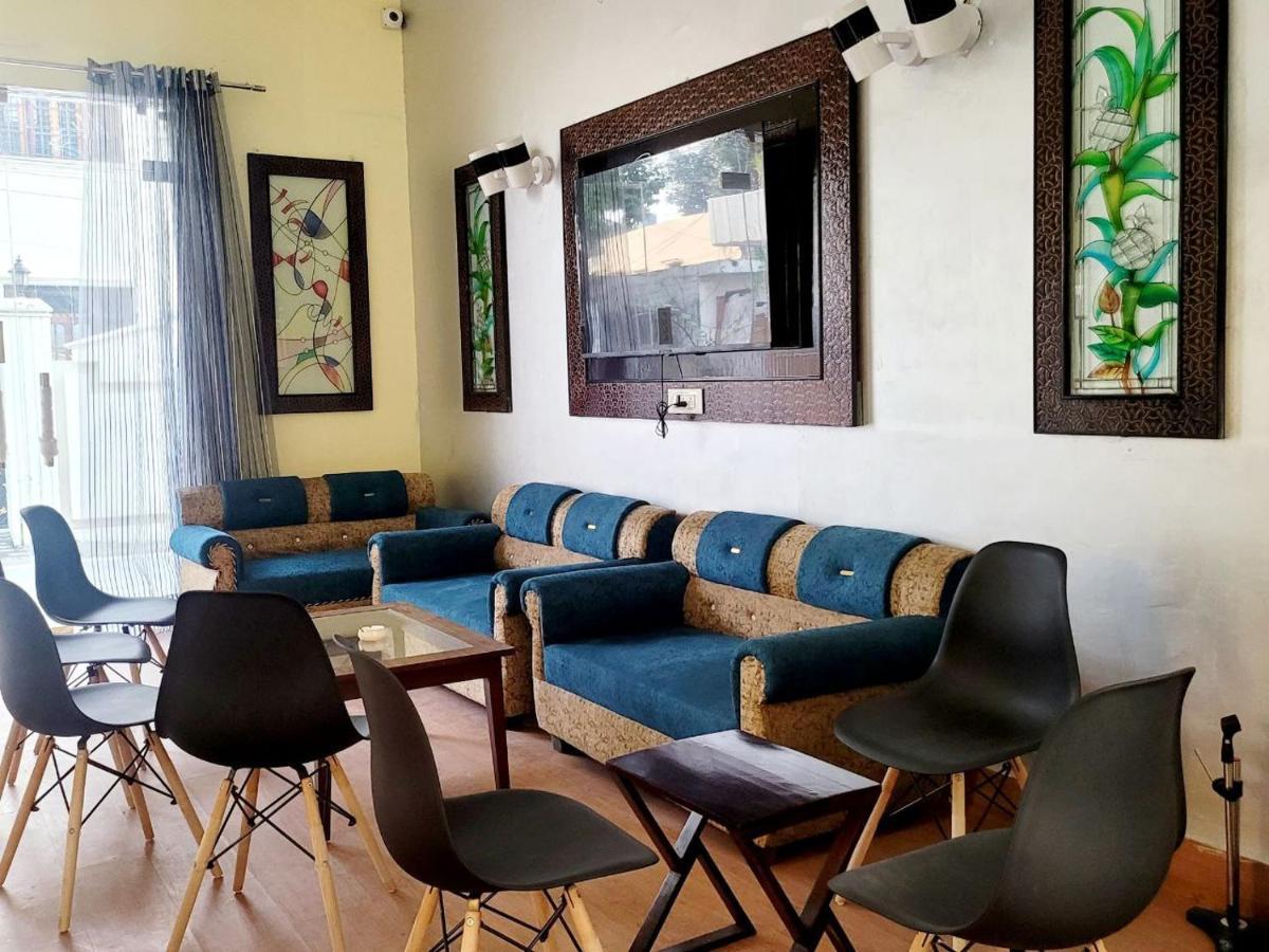 Solitude, The Boutique Hotel Haldwani Ngoại thất bức ảnh